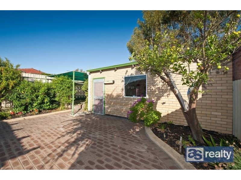 52 Bertram Street, Dianella WA 6059