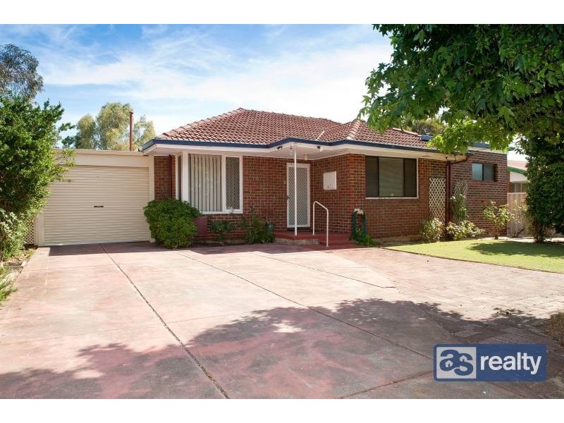 19 Sproxton Way, Embleton WA 6062