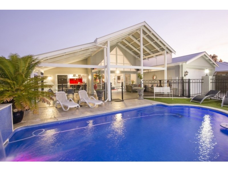 4 Almond Parkway, Yalyalup WA 6280