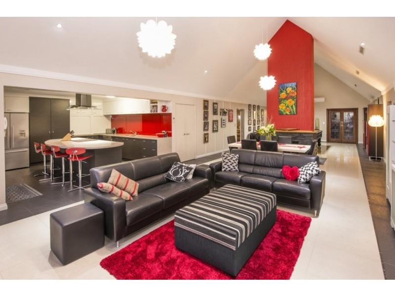4 Almond Parkway, Yalyalup WA 6280