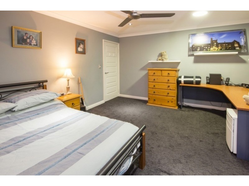 4 Almond Parkway, Yalyalup WA 6280