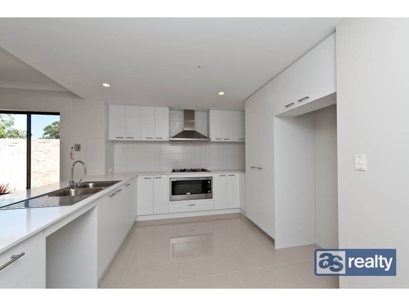 3/26 Sanderson Street, Embleton WA 6062