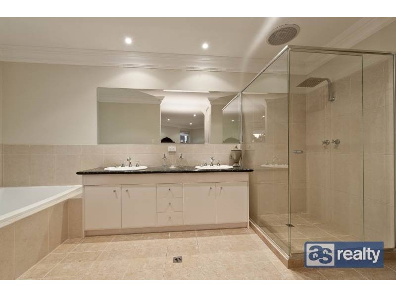 25A Sanderson Street, Embleton WA 6062