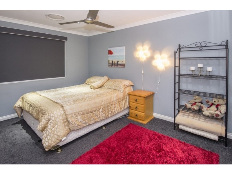 4 Almond Parkway, Yalyalup WA 6280