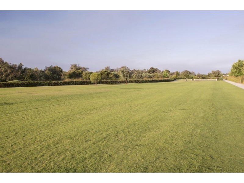 4 Almond Parkway, Yalyalup WA 6280