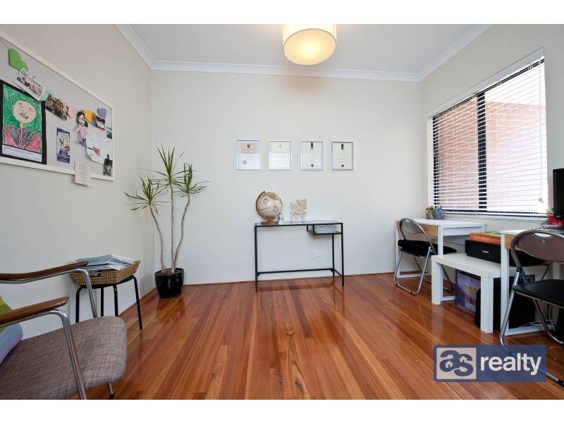 A/9 Priestley Street, Embleton WA 6062