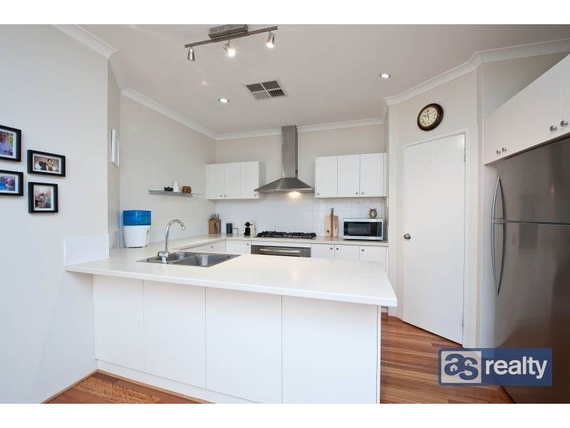 A/9 Priestley Street, Embleton WA 6062