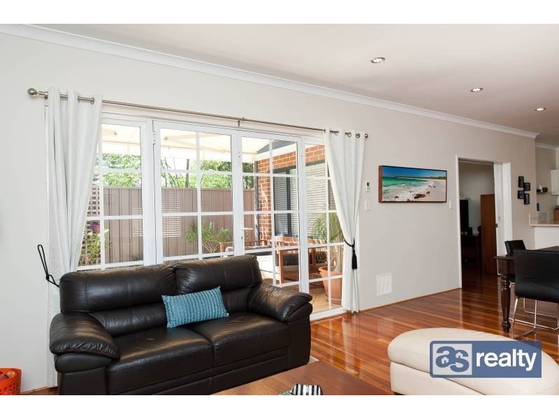 A/9 Priestley Street, Embleton WA 6062