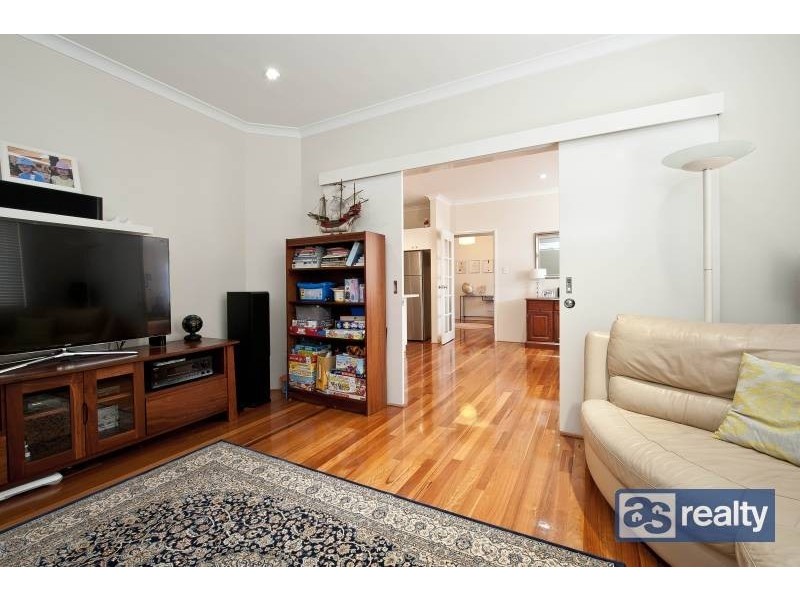 A/9 Priestley Street, Embleton WA 6062