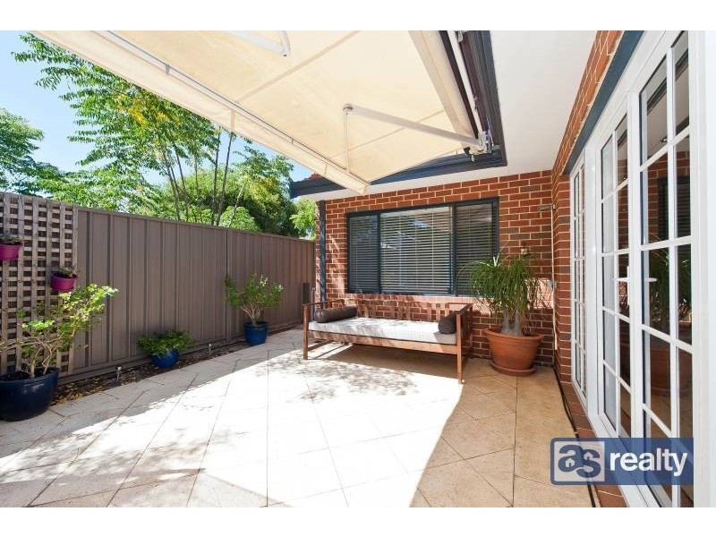 A/9 Priestley Street, Embleton WA 6062
