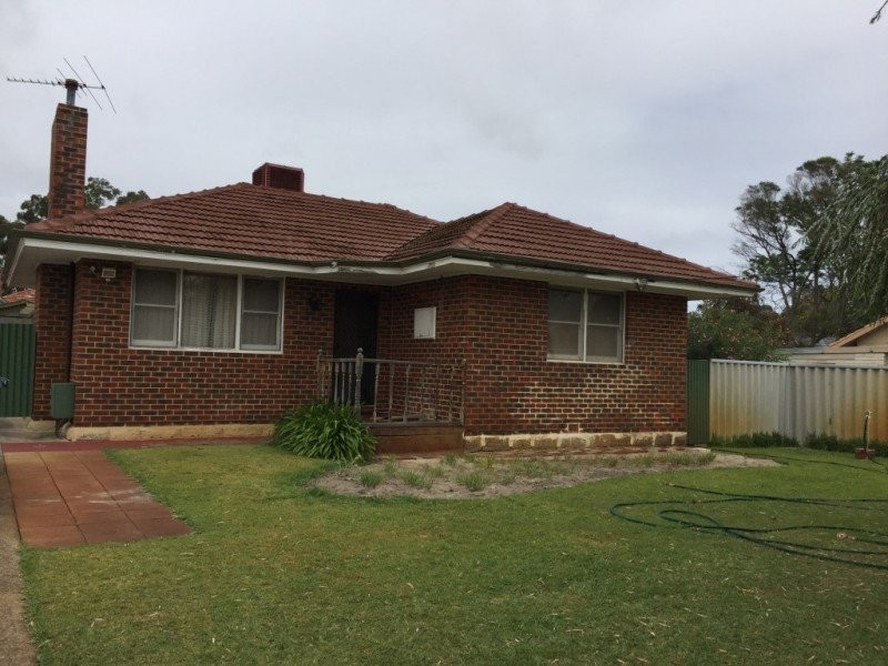 19 Towning Street, Embleton WA 6062