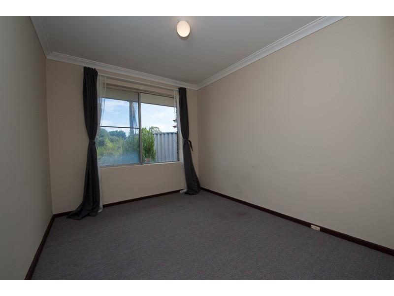 2 Penguin Street, Dianella WA 6059