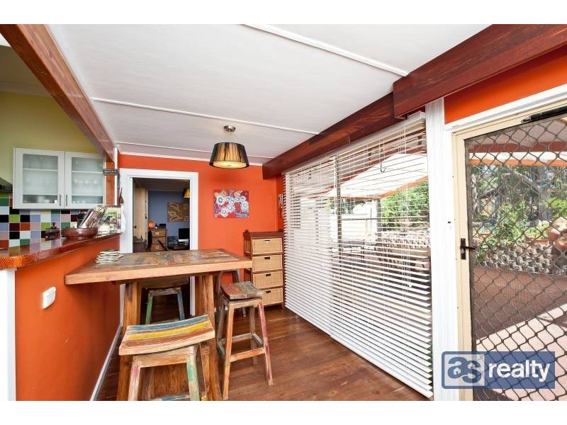 11 Aughton Street, Bayswater WA 6053