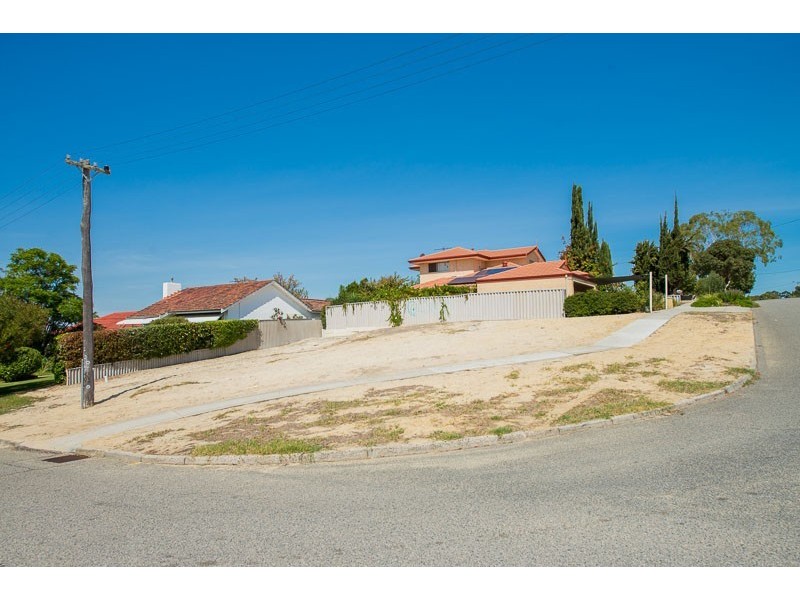 7 McKimmie Street, Embleton WA 6062