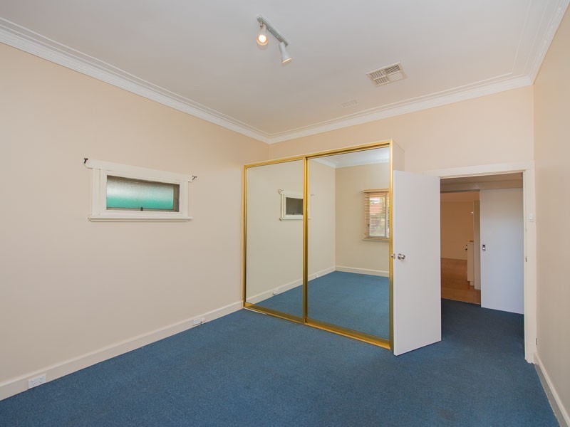 31 Halliday Street, Bayswater WA 6053