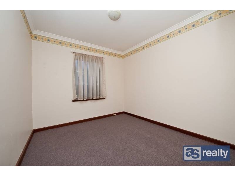 24 Cameron Street, Embleton WA 6062