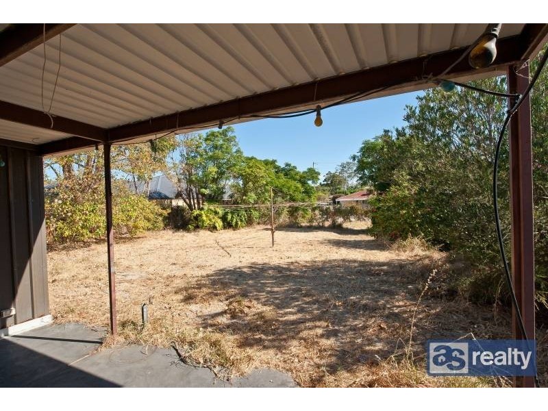 24 Cameron Street, Embleton WA 6062