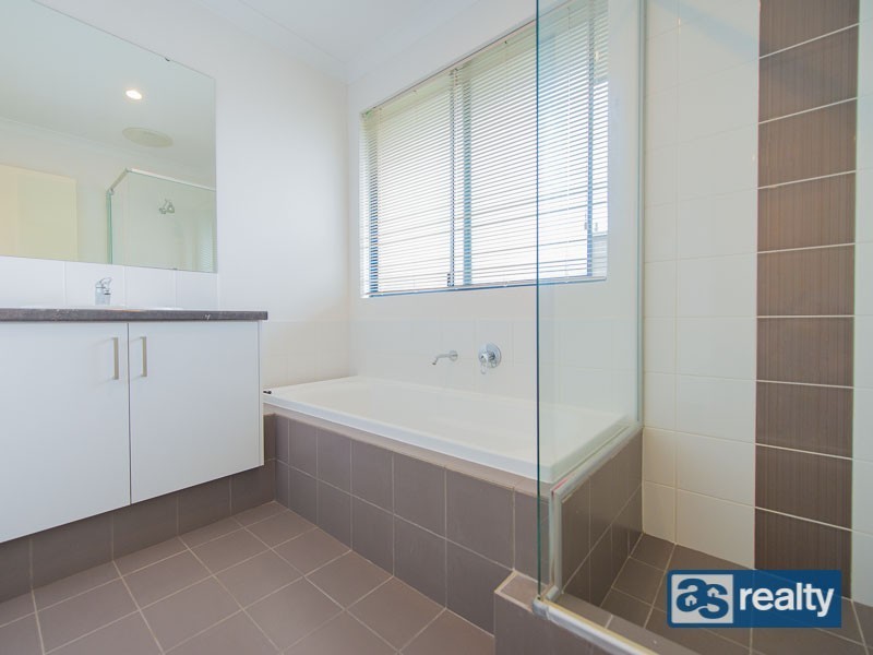 A/25 McKenzie Way, Embleton WA 6062