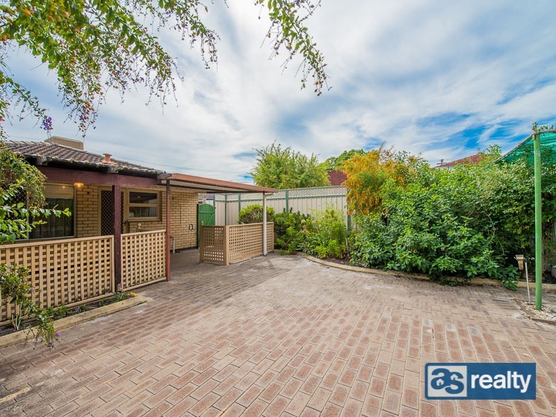 52 Bertram Street, Dianella WA 6059