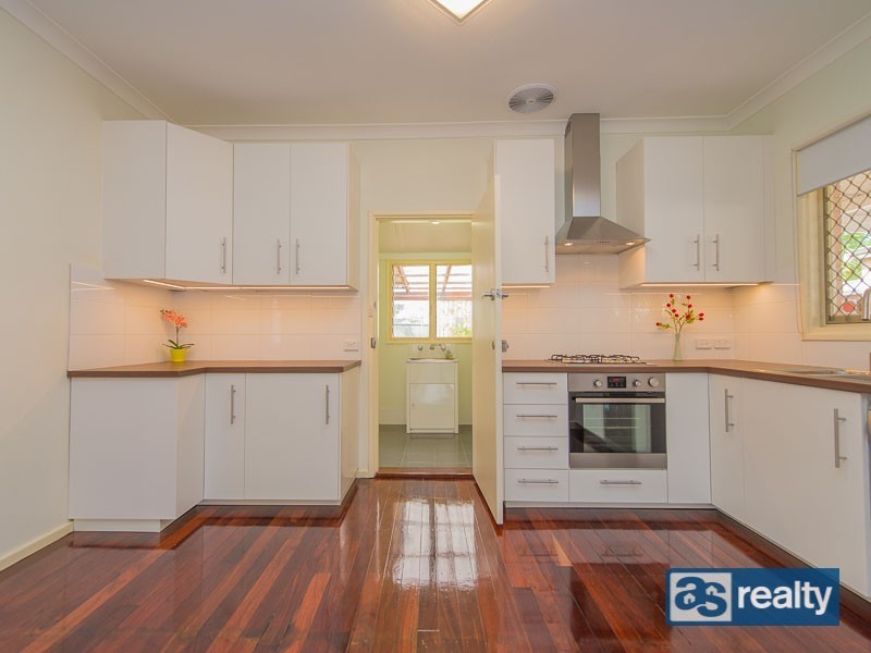 3 Priestley Street, Embleton WA 6062