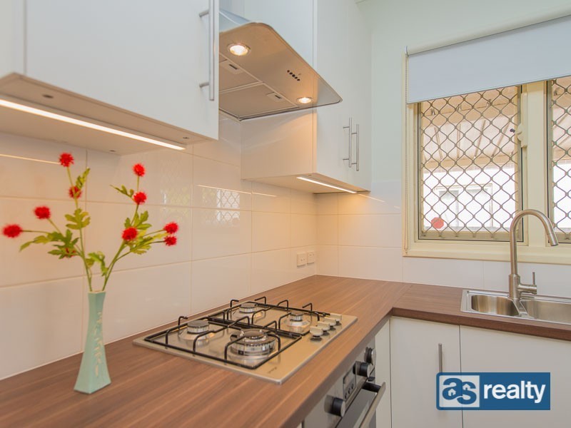 3 Priestley Street, Embleton WA 6062