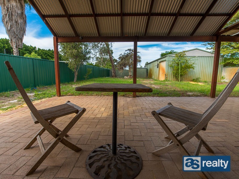 3 Priestley Street, Embleton WA 6062