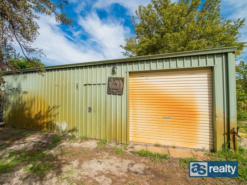 3 Priestley Street, Embleton WA 6062