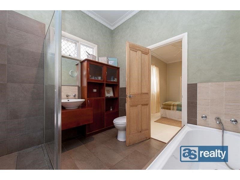 19 Darby Street, Bayswater WA 6053