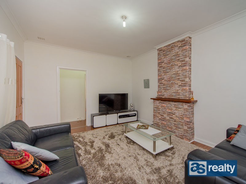 48 Priestley Street, Embleton WA 6062