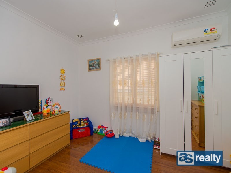 48 Priestley Street, Embleton WA 6062