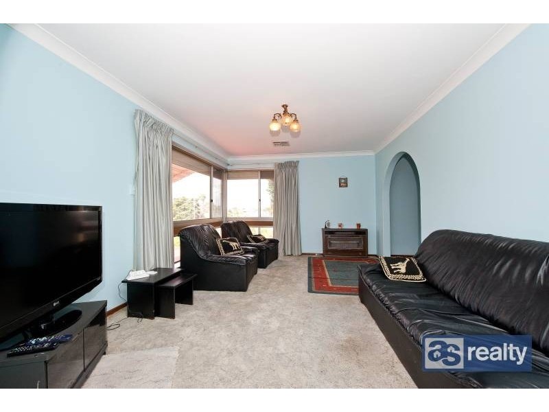 158 Collier Road, Embleton WA 6062