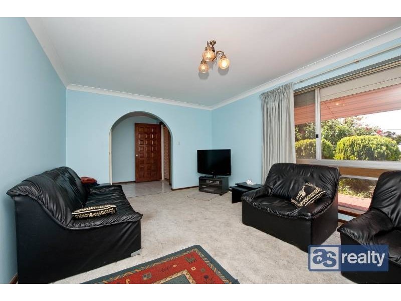 158 Collier Road, Embleton WA 6062