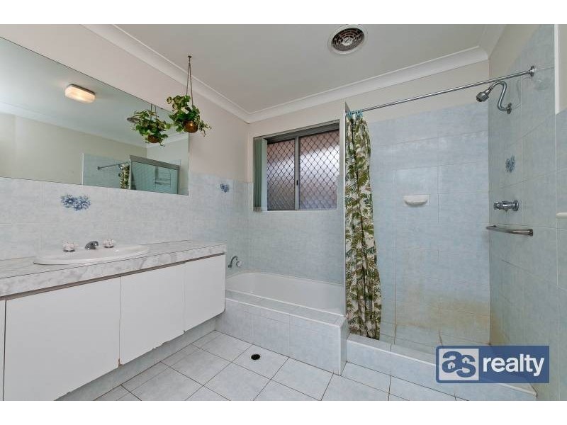 158 Collier Road, Embleton WA 6062