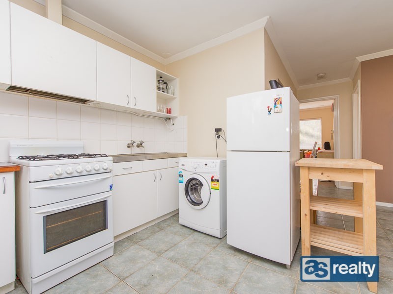 6J/59 Tenth Avenue, Inglewood WA 6052