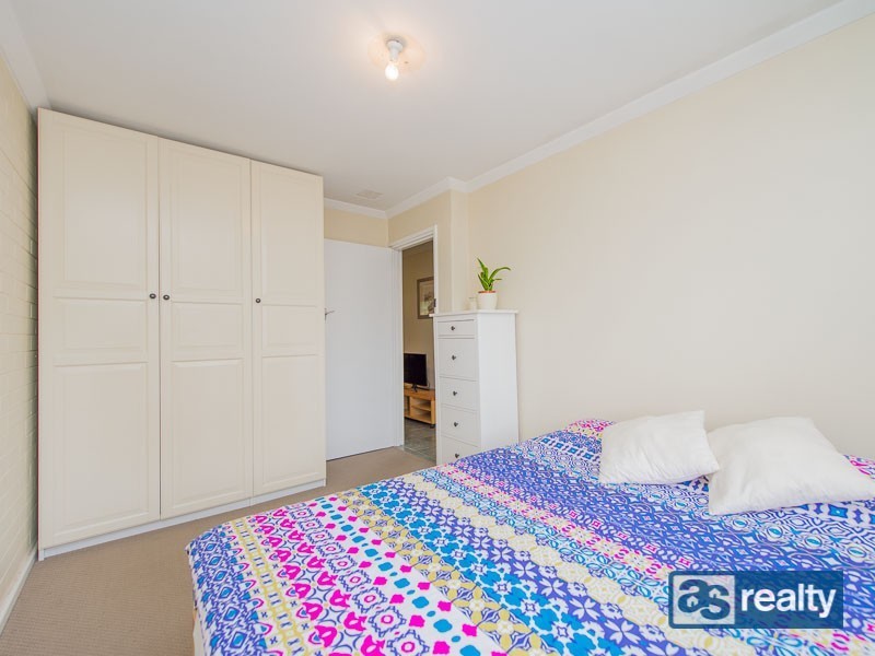 6J/59 Tenth Avenue, Inglewood WA 6052