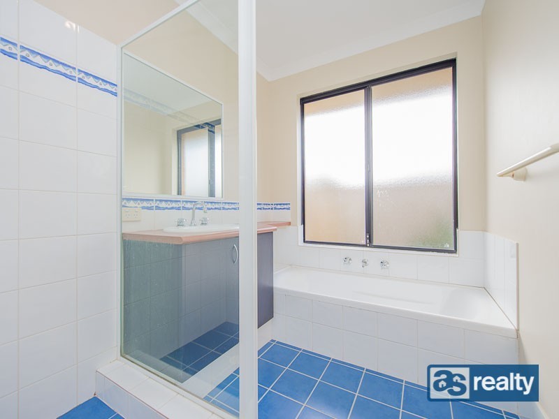 51 Parnham Avenue, Ellenbrook WA 6069