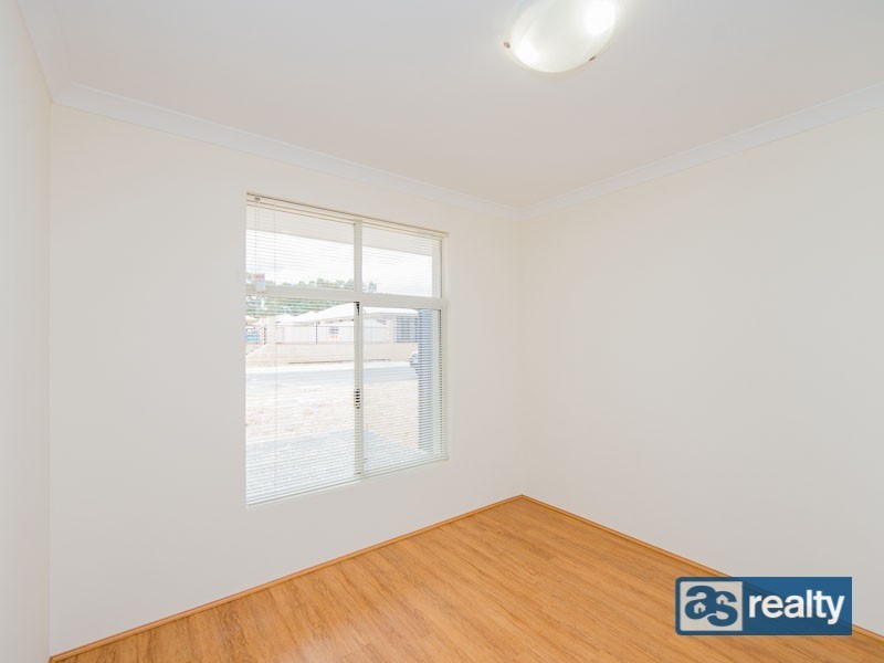 17 Pryde Way, Eden Hill WA 6054