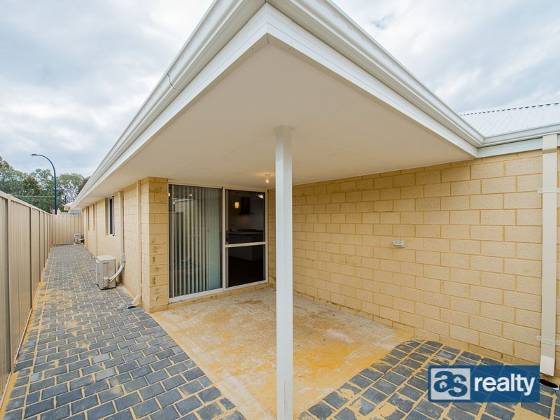 17 Pryde Way, Eden Hill WA 6054