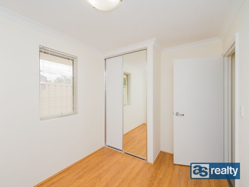 17 Pryde Way, Eden Hill WA 6054