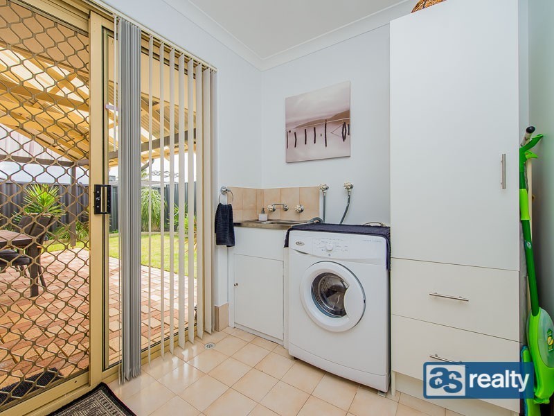 34 Littlemore Way, Eden Hill WA 6054