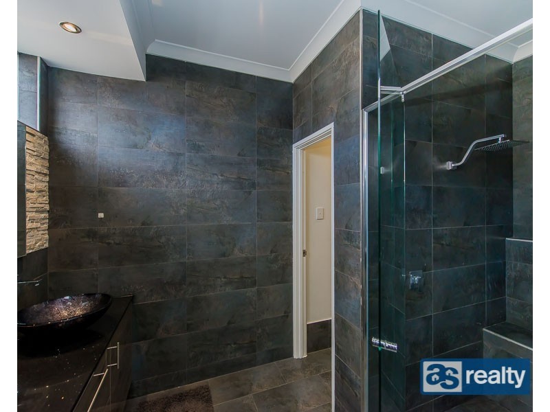 61a Embleton Ave, Embleton WA 6062