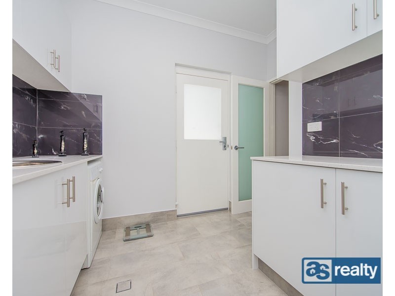 61a Embleton Ave, Embleton WA 6062