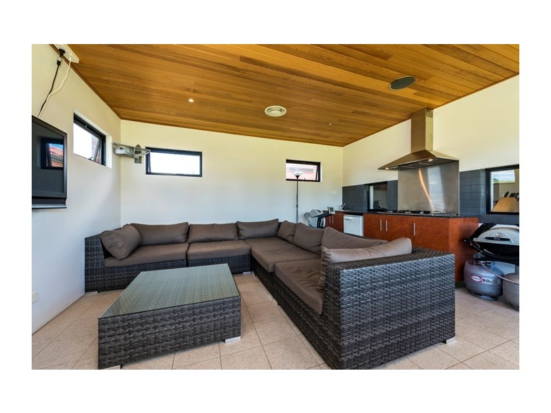 3/24 Bromley St, Embleton WA 6062