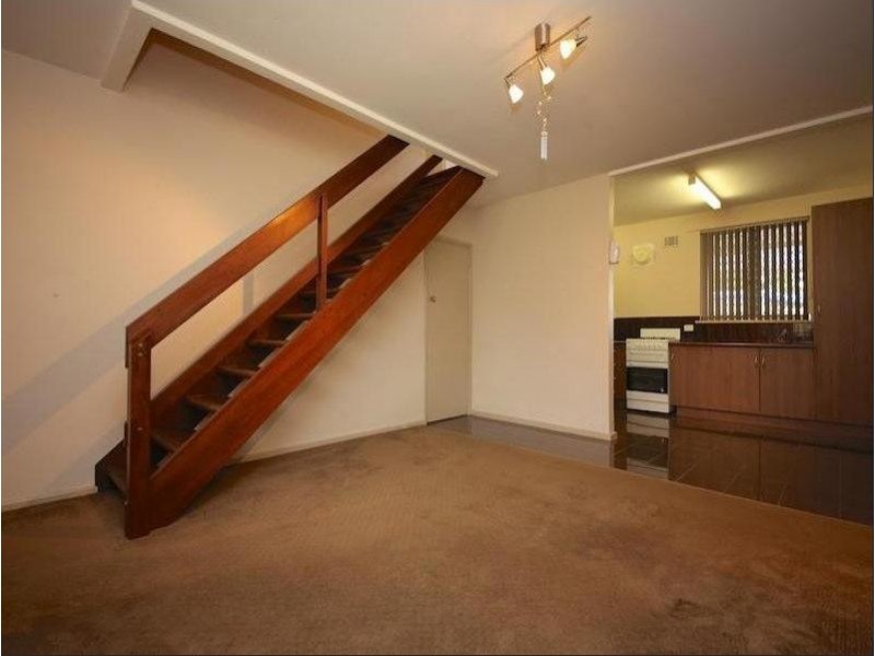 26 Scanlon Way, Lockridge WA 6054