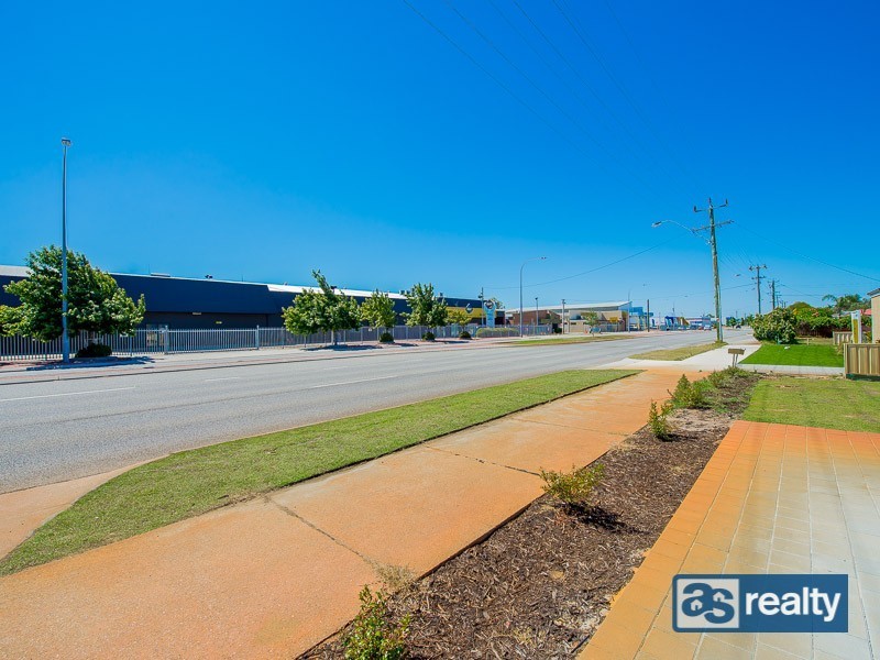 37A Embleton Avenue, Embleton WA 6062