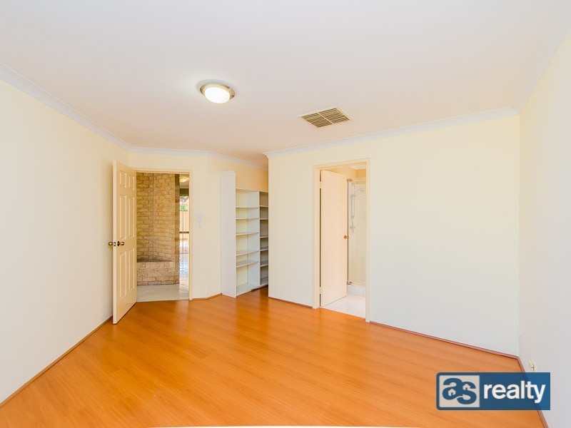 26 Sproxton Way, Embleton WA 6062