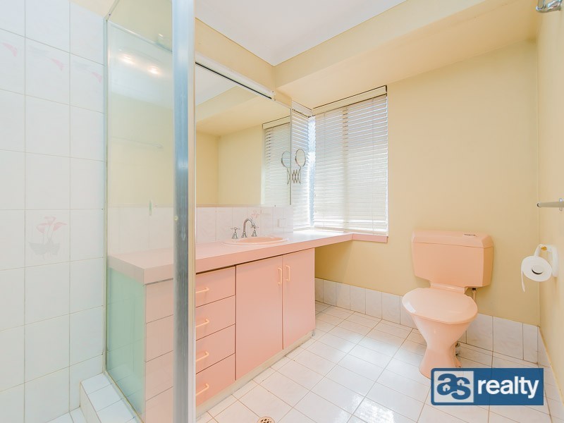 26 Sproxton Way, Embleton WA 6062