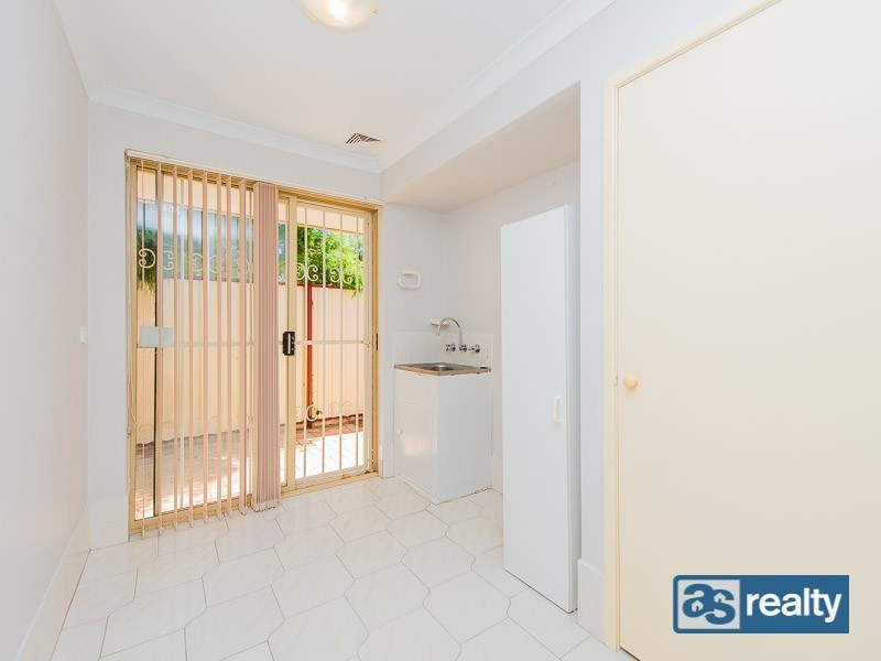 26 Sproxton Way, Embleton WA 6062