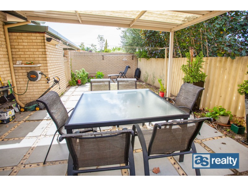 10/2 Railton Place, Dianella WA 6059