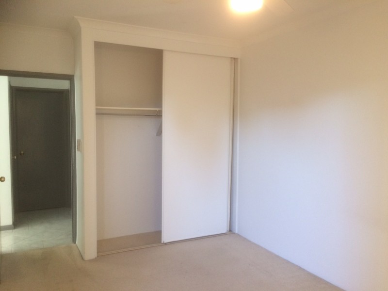 10/2 Railton Place, Dianella WA 6059